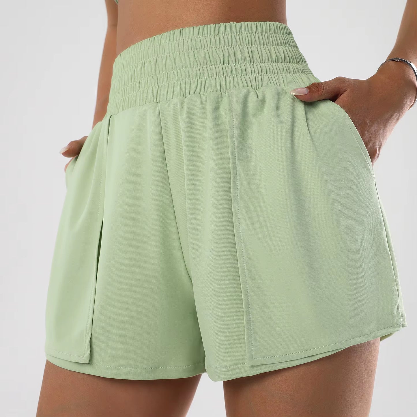 Spandex Sports Shorts with Phone Pockets Loose Yoga Shorts Women Clothing High Waist Gym Shorts Athletic Workout Leggings Woman